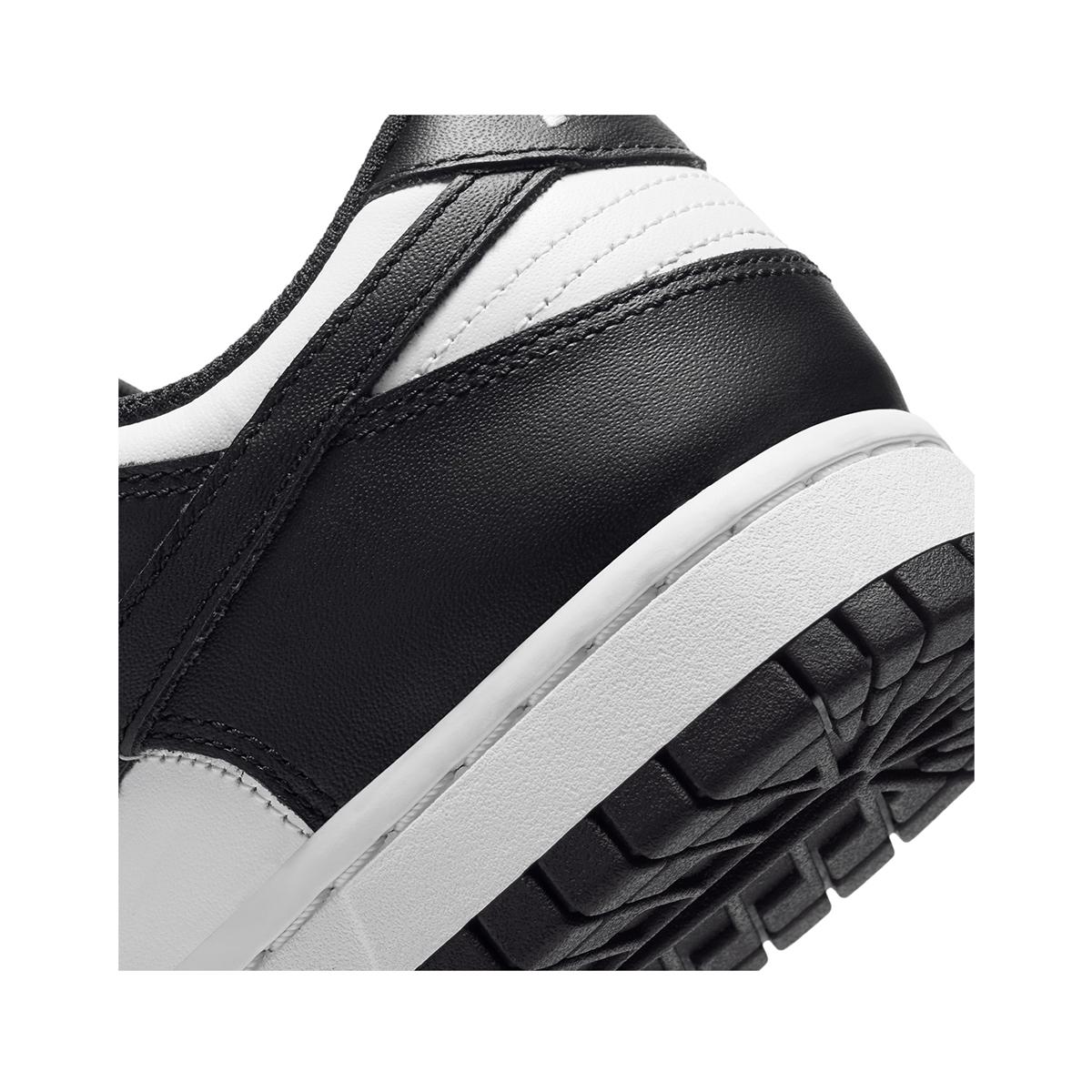 black and white womens dunks